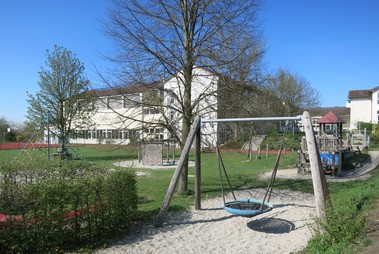 Spielplatz Schule Reitmehring