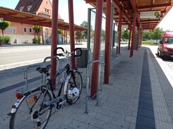 Systemständer am Busbahnhof