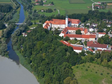 Kloster Attel