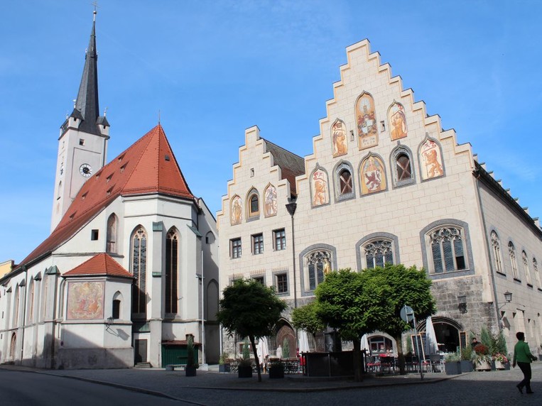 Rathaus und Frauenkirche