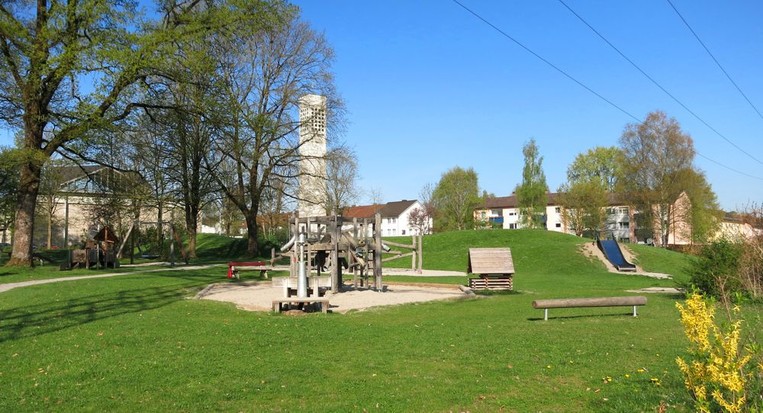 Spiel- und Bolzplatz Franz-Winkler-Strasse