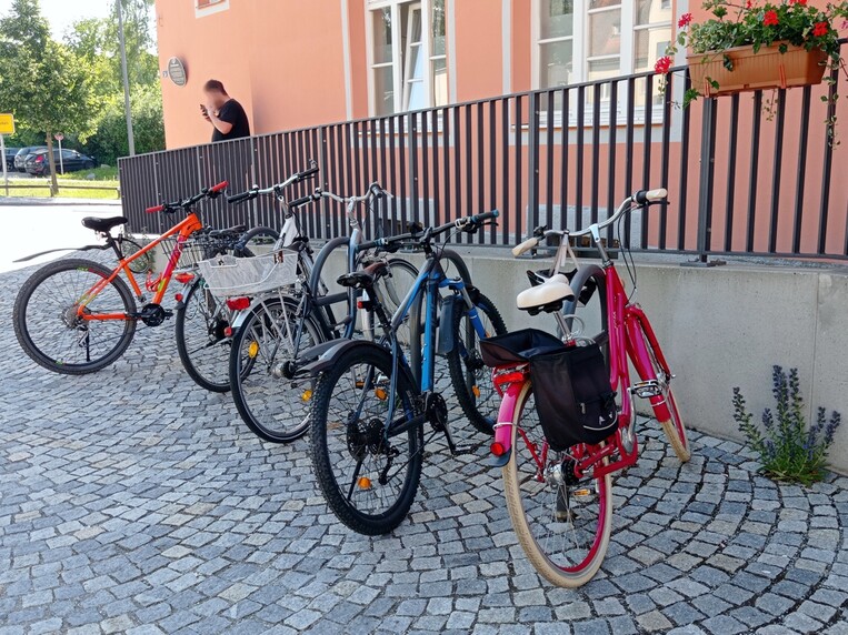 Fahrradständer am BürgerBahnhof