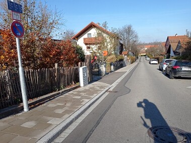 Breiterer Gehweg in der Brunhuberstraße