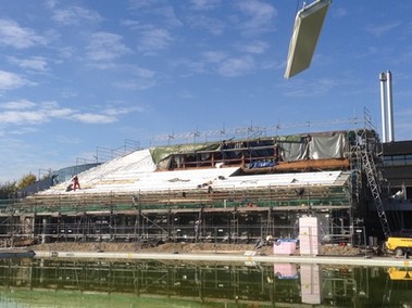 Großbaustelle Badria: Das Dach der Schwimmhalle wird erneuert