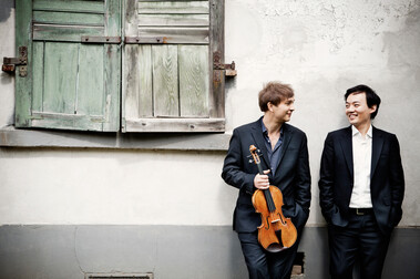 Nils Mönkemeyer & William Youn (Foto: Irene Zandel)